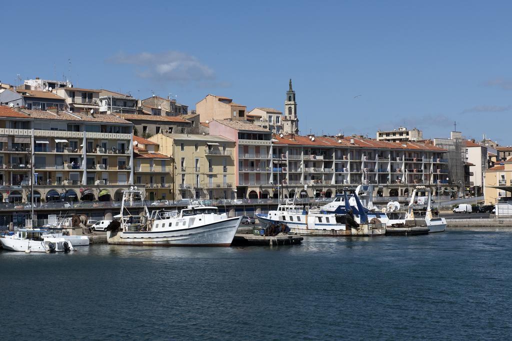 Domitys Le Ruban D'Azur Aparthotel Sete Bilik gambar