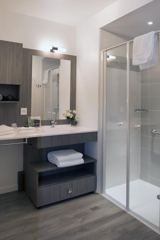 Domitys Le Ruban D'Azur Aparthotel Sete Bilik gambar