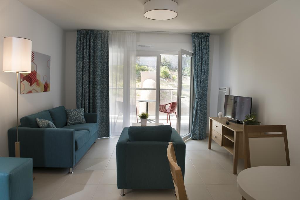 Domitys Le Ruban D'Azur Aparthotel Sete Bilik gambar